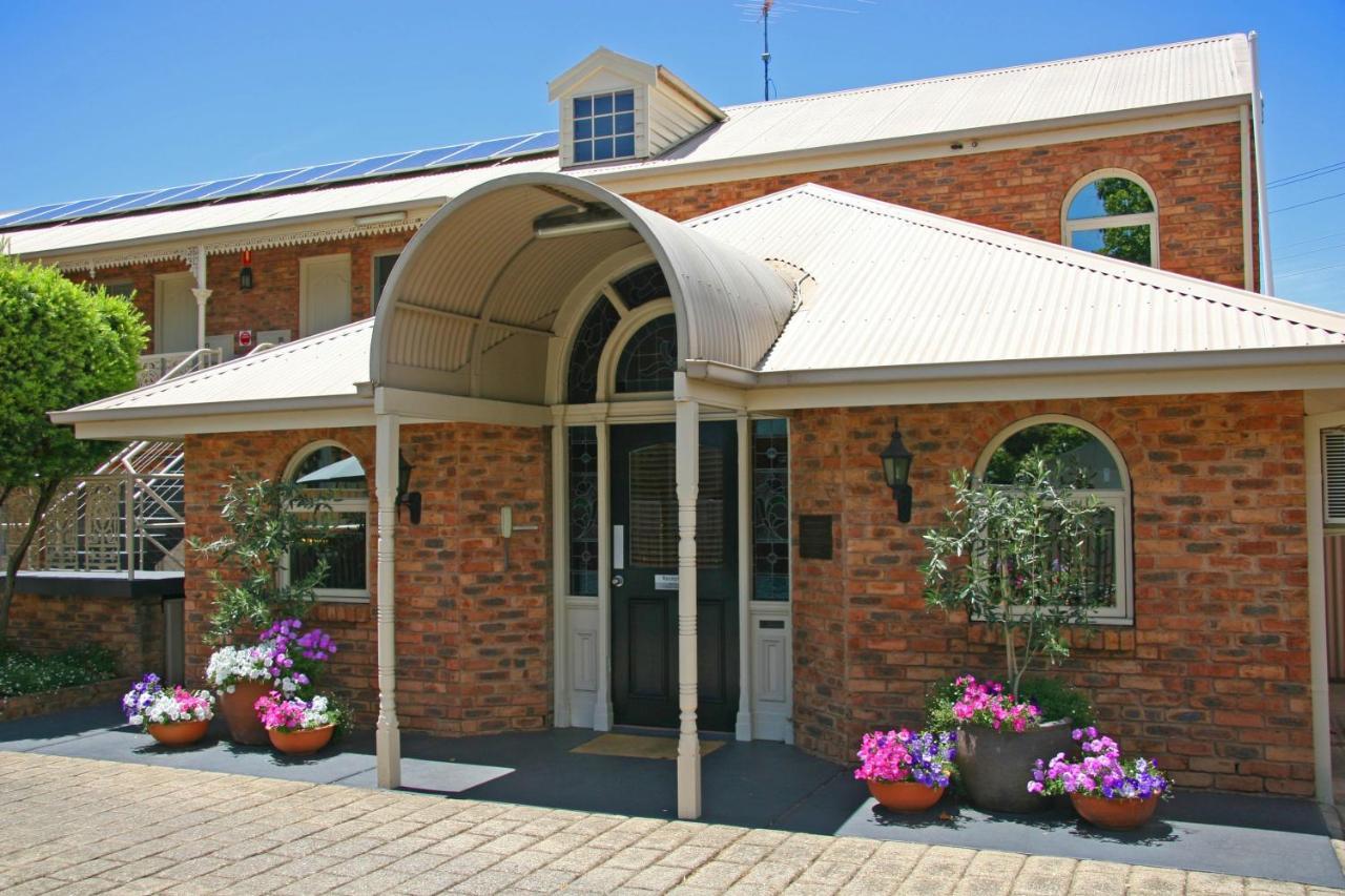 Hermitage Motor Inn Wangaratta Exterior photo